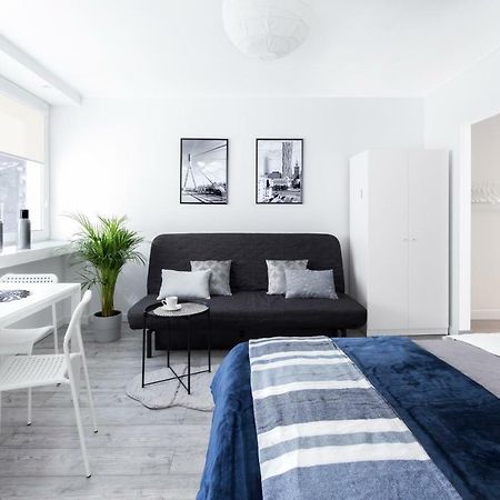 วอร์ซอเรนต์ อพาร์ตเมนต์ เซ็นทรัล Apartment ภายนอก รูปภาพ