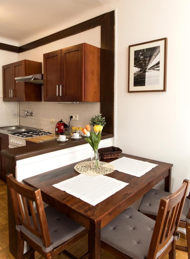 วอร์ซอเรนต์ อพาร์ตเมนต์ เซ็นทรัล Apartment ห้อง รูปภาพ