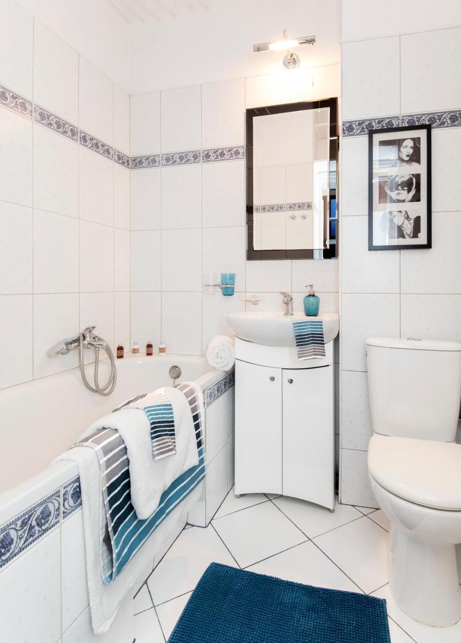 วอร์ซอเรนต์ อพาร์ตเมนต์ เซ็นทรัล Apartment ภายนอก รูปภาพ