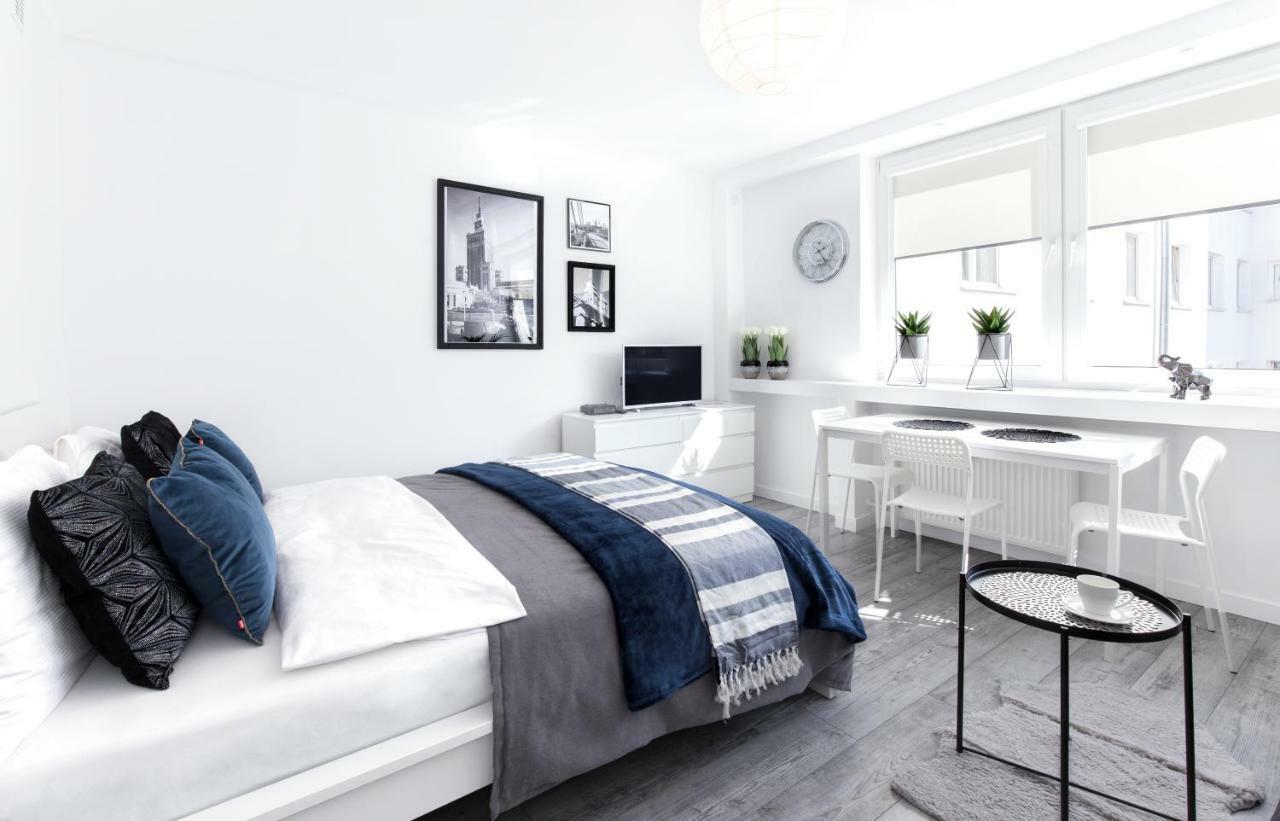 วอร์ซอเรนต์ อพาร์ตเมนต์ เซ็นทรัล Apartment ภายนอก รูปภาพ
